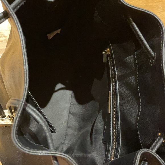 Auxiliary Pebbled Leather Bucket Bag - Picture 3 of 14